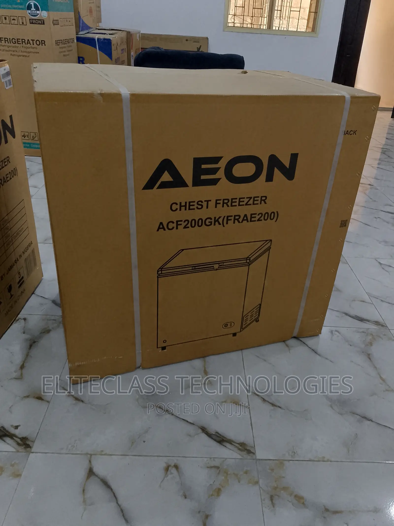 Aeon ACF200GK 202 Litre Stylish Design Chest Freezer