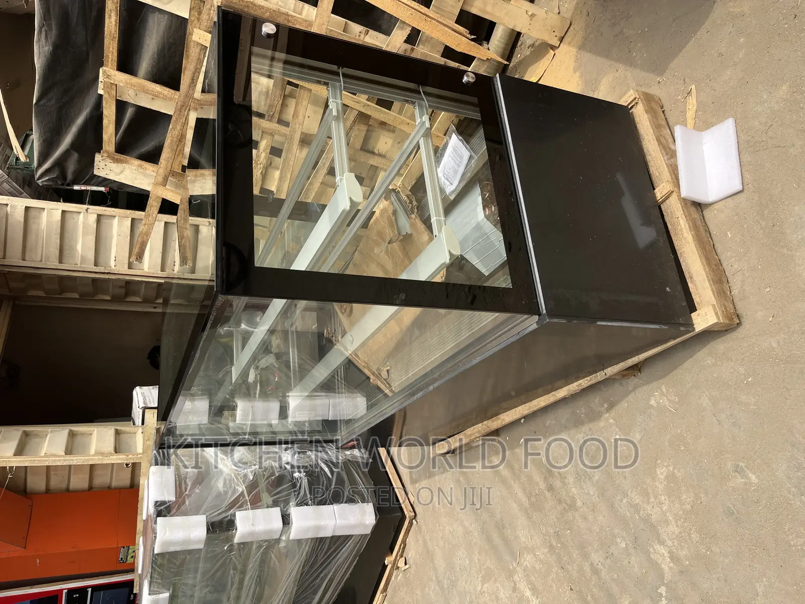 Square 5ft Cake Display Chiller