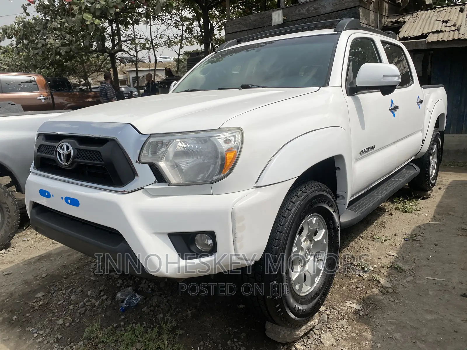 Toyota Tacoma 2014 White