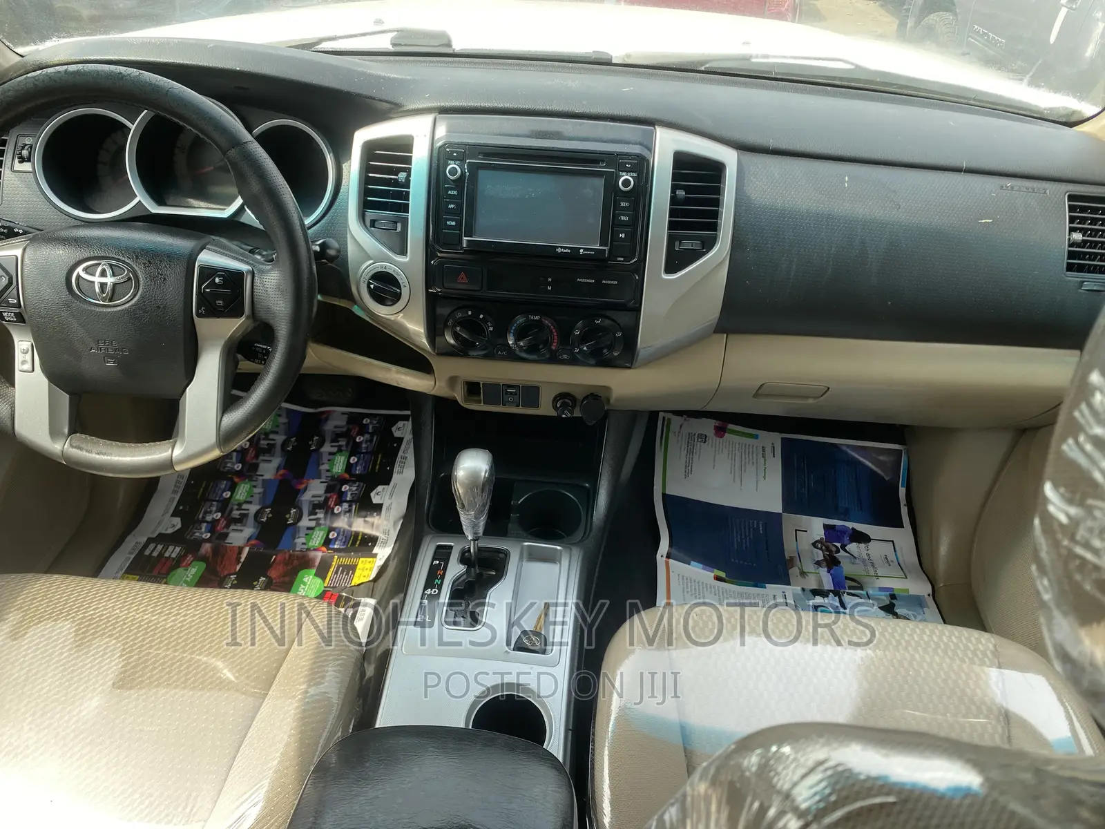 Toyota Tacoma 2014 White