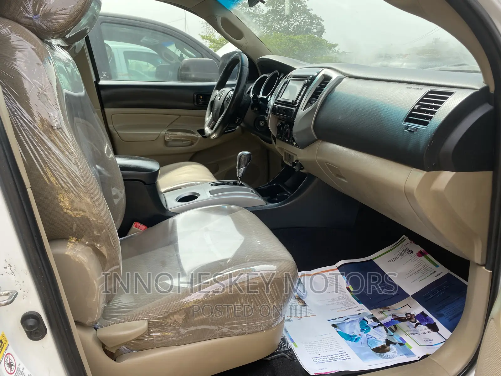 Toyota Tacoma 2014 White
