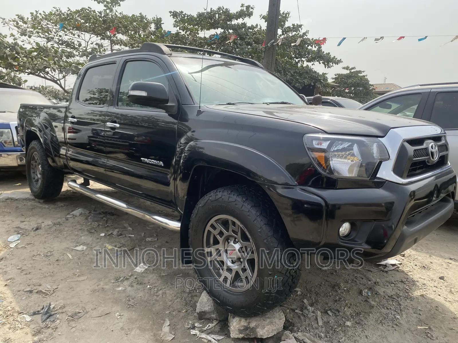 Toyota Tacoma 2013 Black