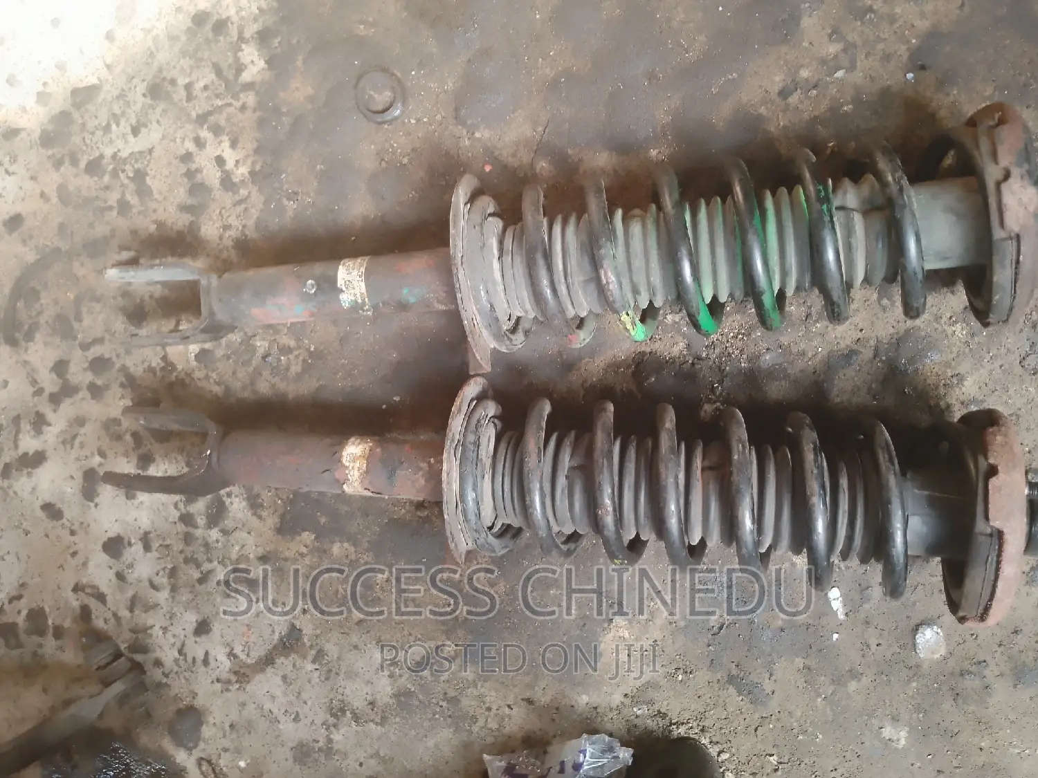 Direct Tokunbo Back Shock for Honda Crosstour 2012