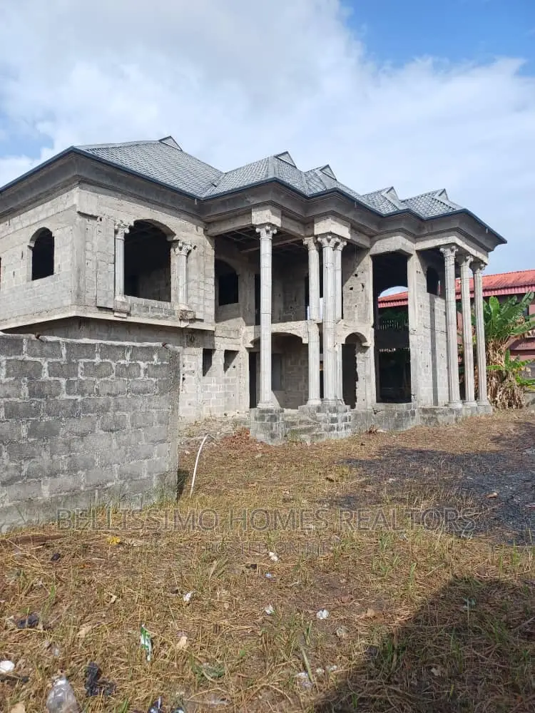 6bdrm Duplex in Ibereko, Badagry for sale
