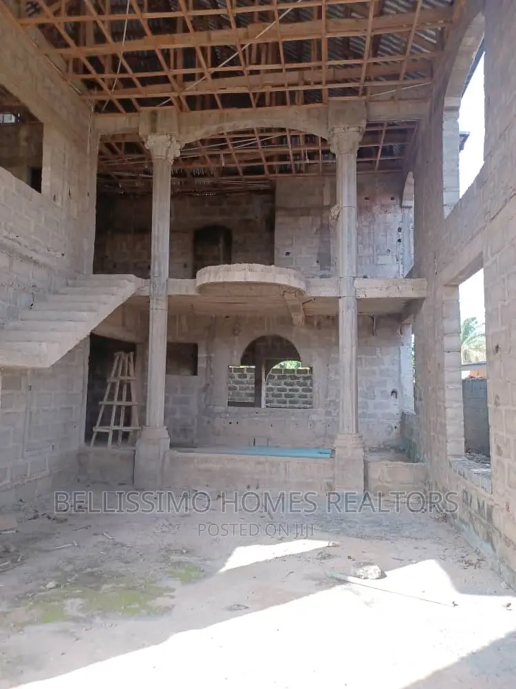 6bdrm Duplex in Ibereko, Badagry for sale