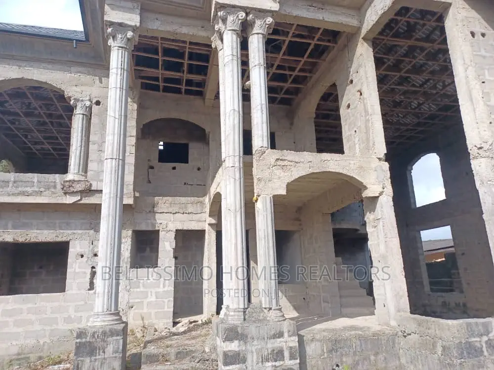 6bdrm Duplex in Ibereko, Badagry for sale