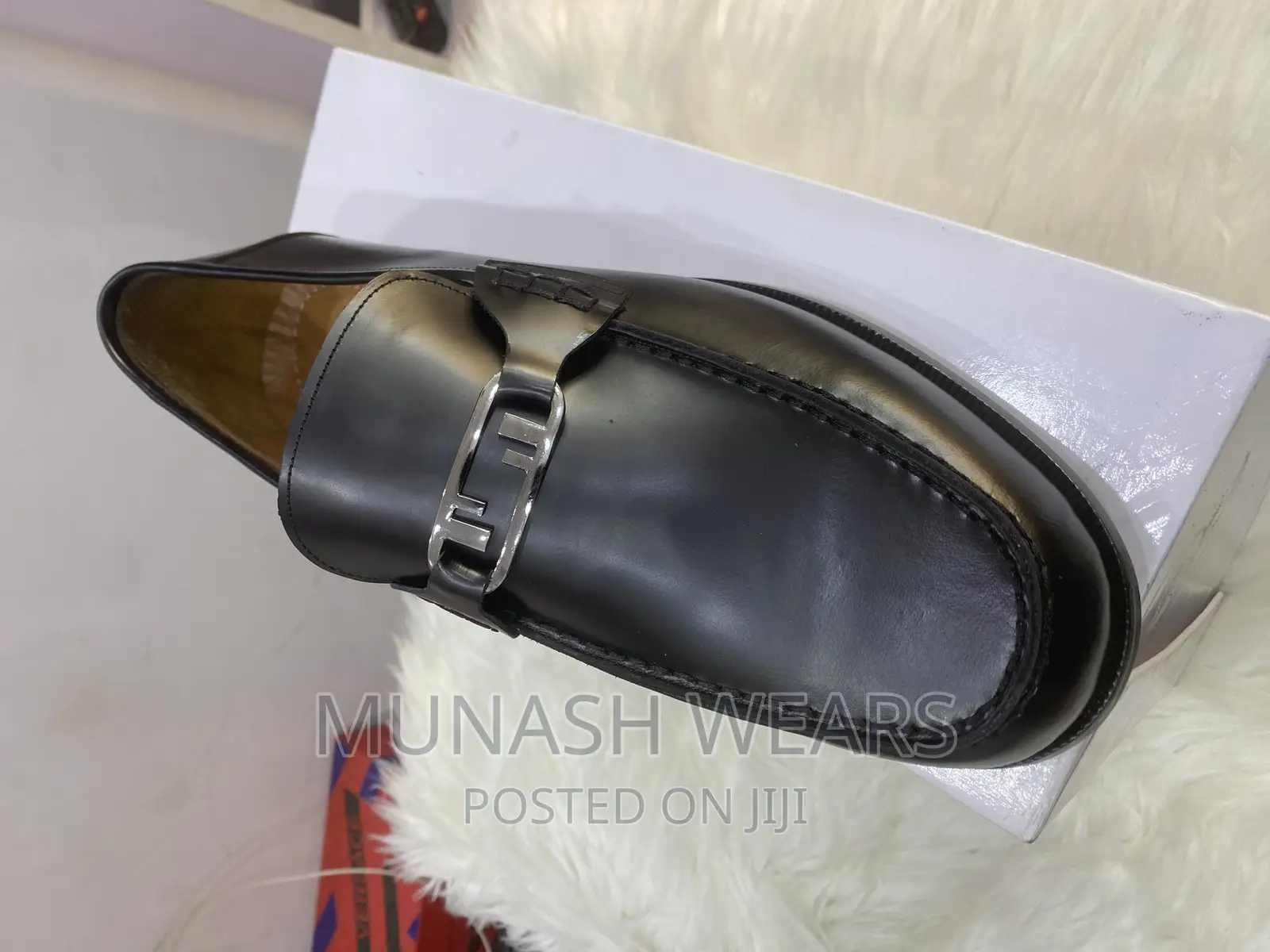 Original Italian Fendi Shoe