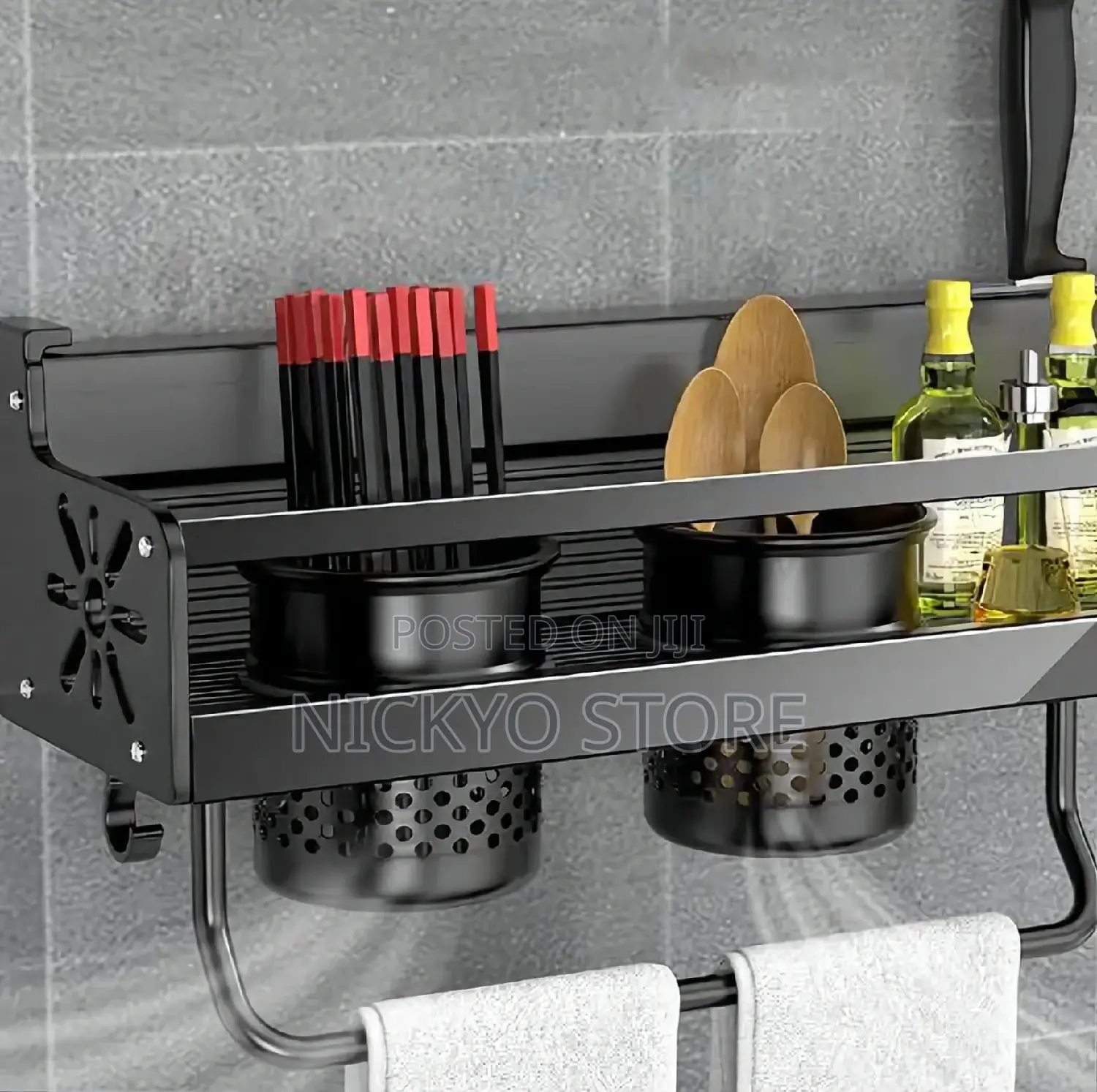 Shelf Wall-Mounted Spice Storage Rack Spoon Shovel