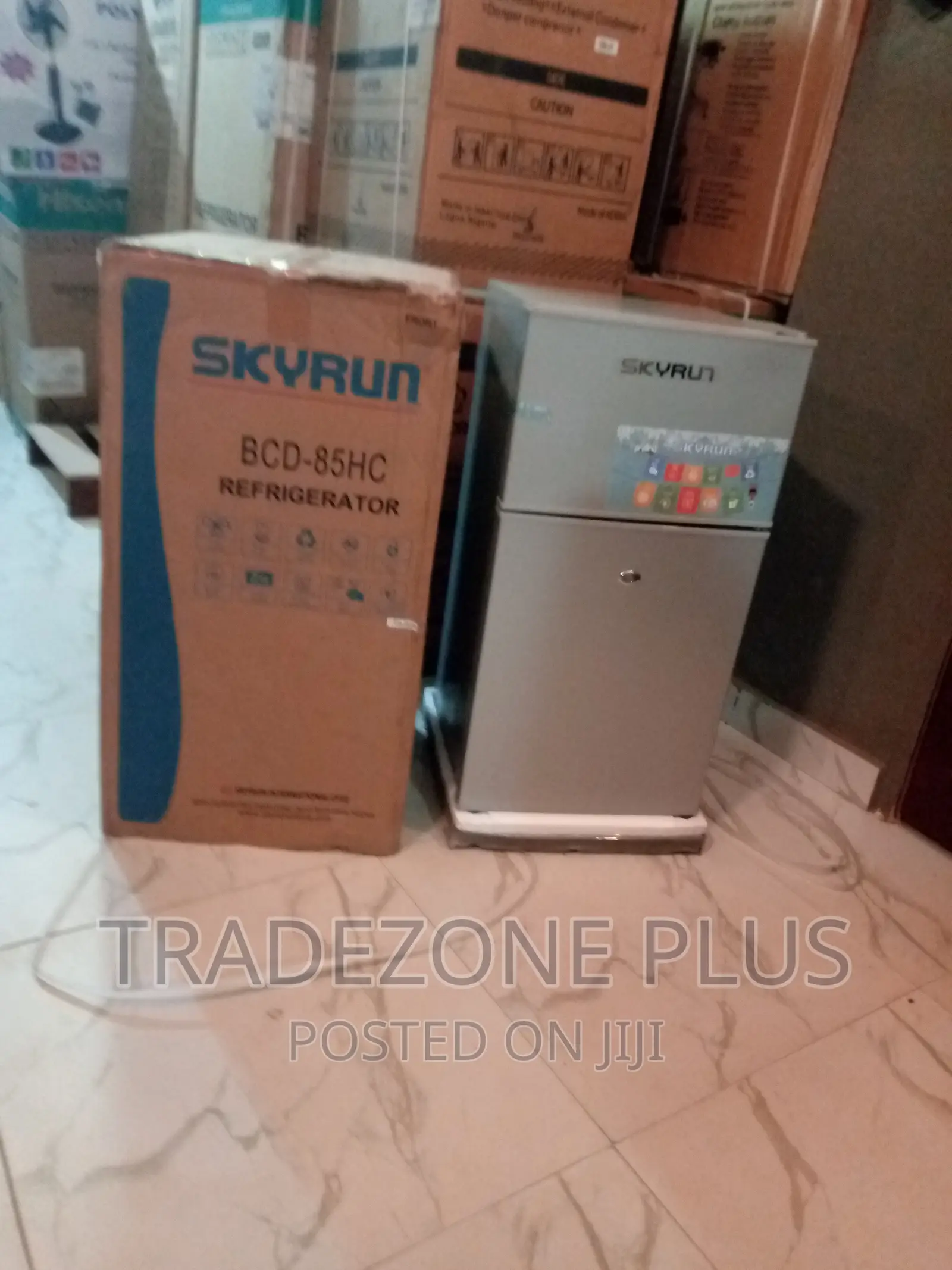 Skyrun BCD-85HC Double Door Anti-Rust Refrigerator 70L