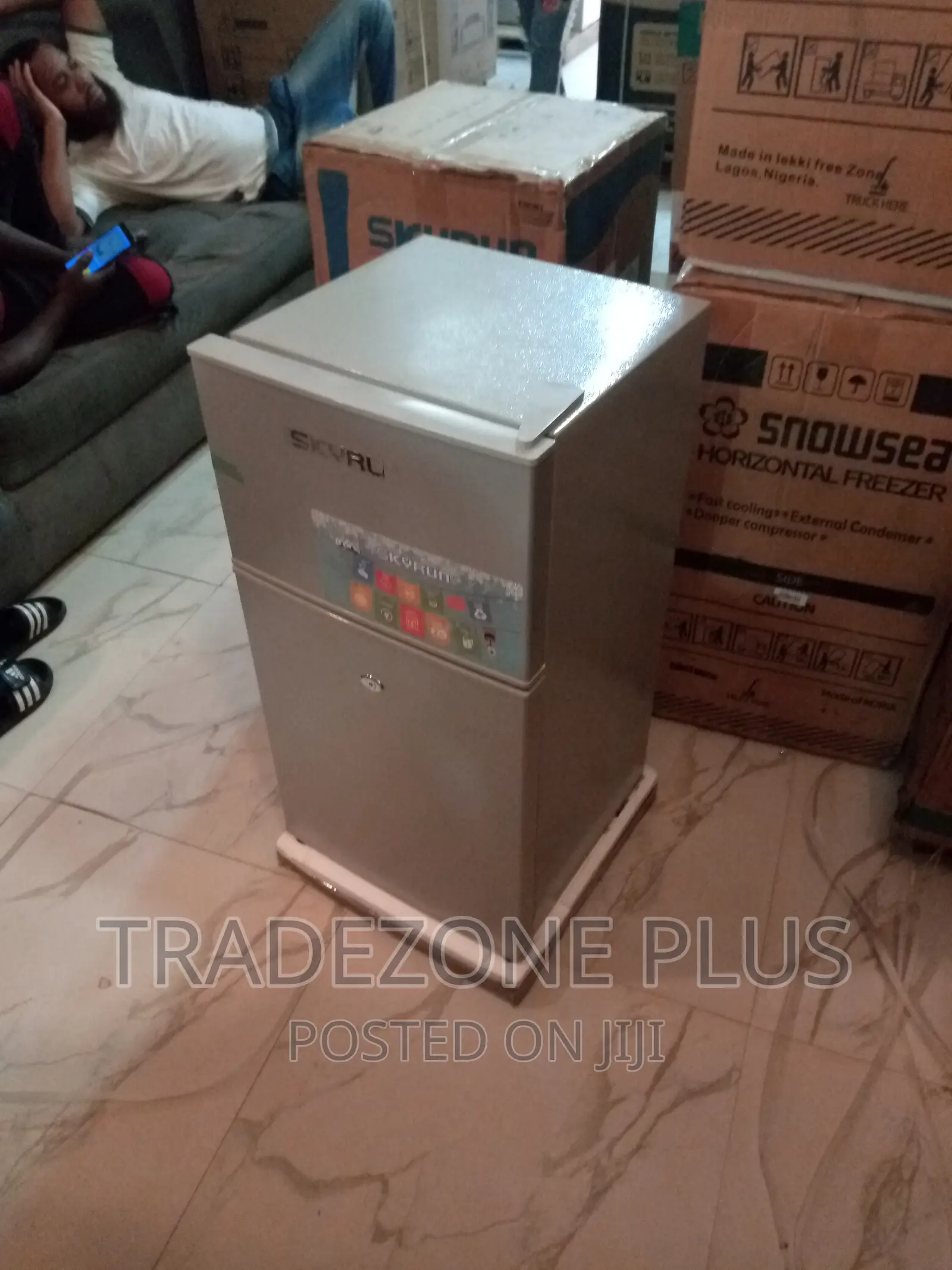 Skyrun Fast Cooling (BCD-85HC) 70litres Double Door |Fridge