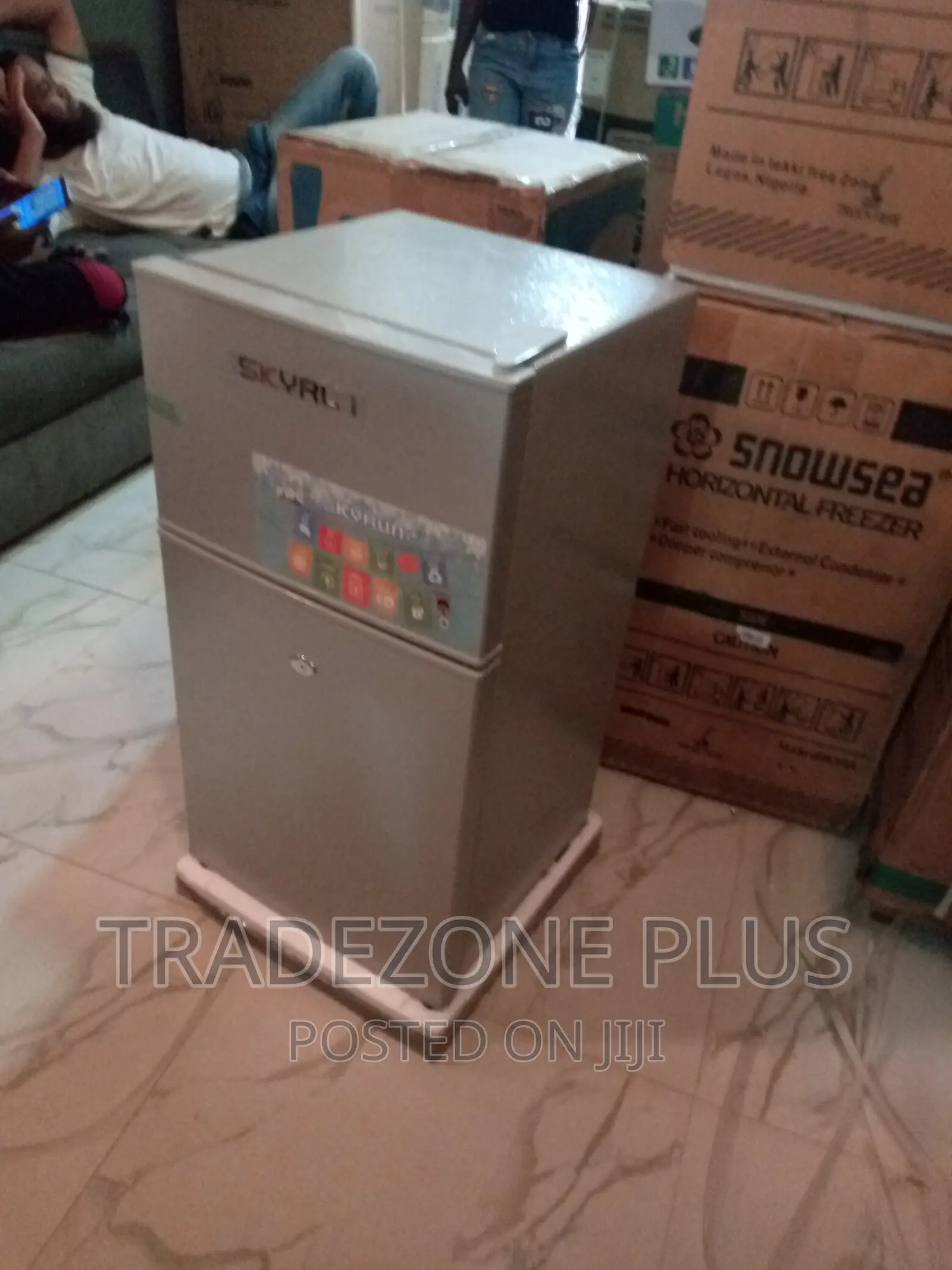 Skyrun Fast Cooling Fridge 70L |Double Door (BCD-85HC)