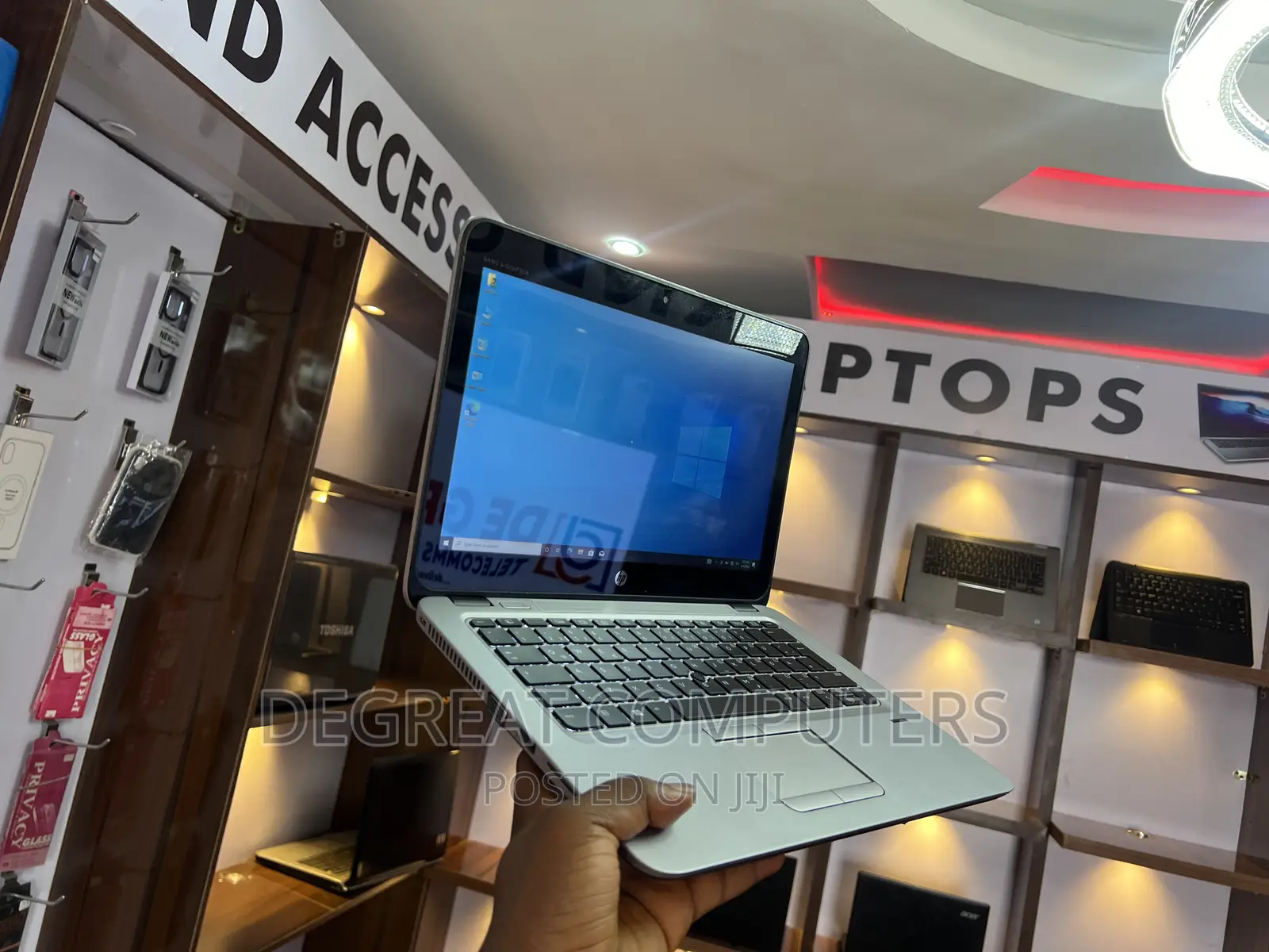 Laptop HP EliteBook 820 G3 8GB Intel Core I5 SSD 256GB
