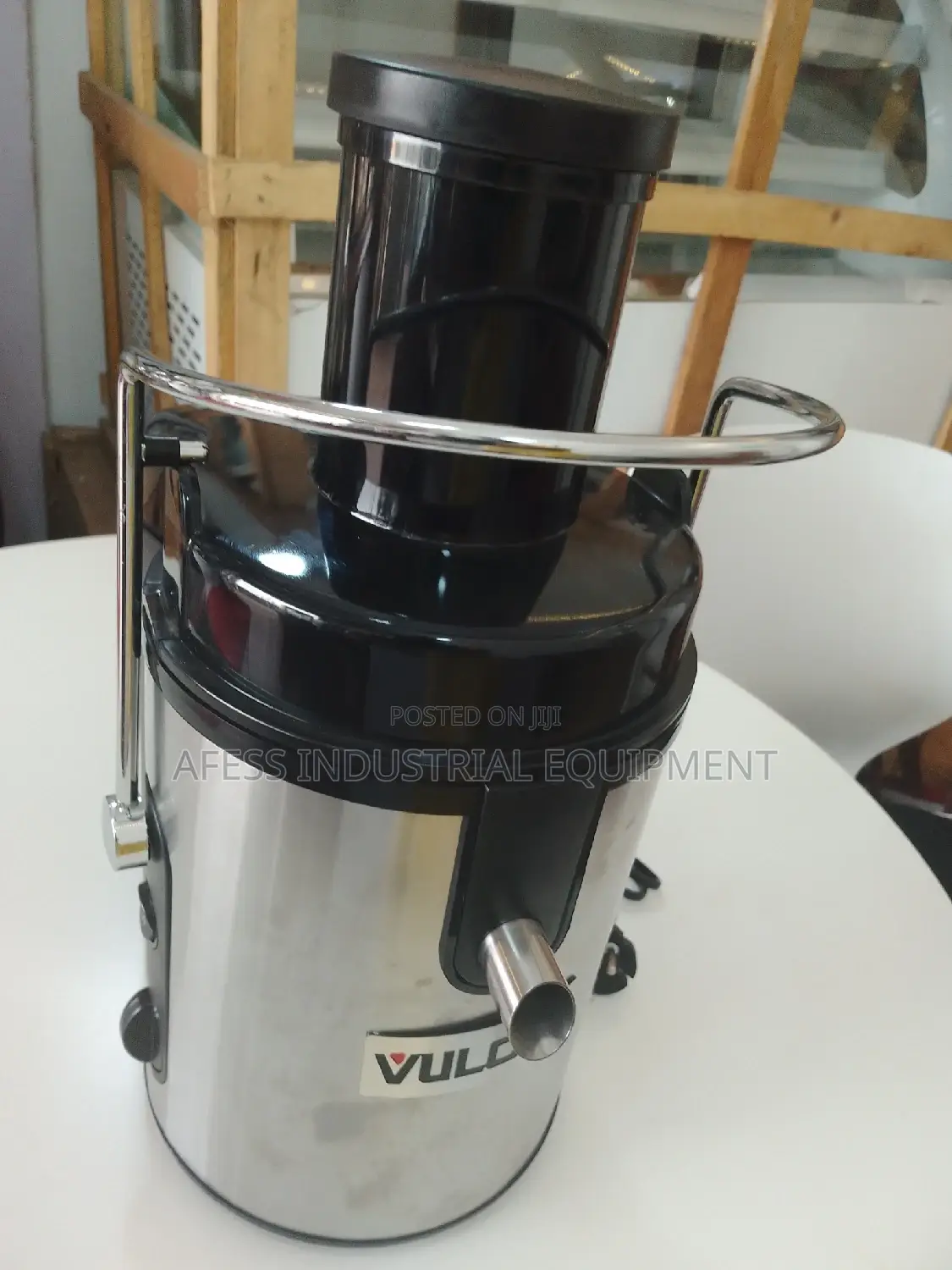 Scarlet Juicer