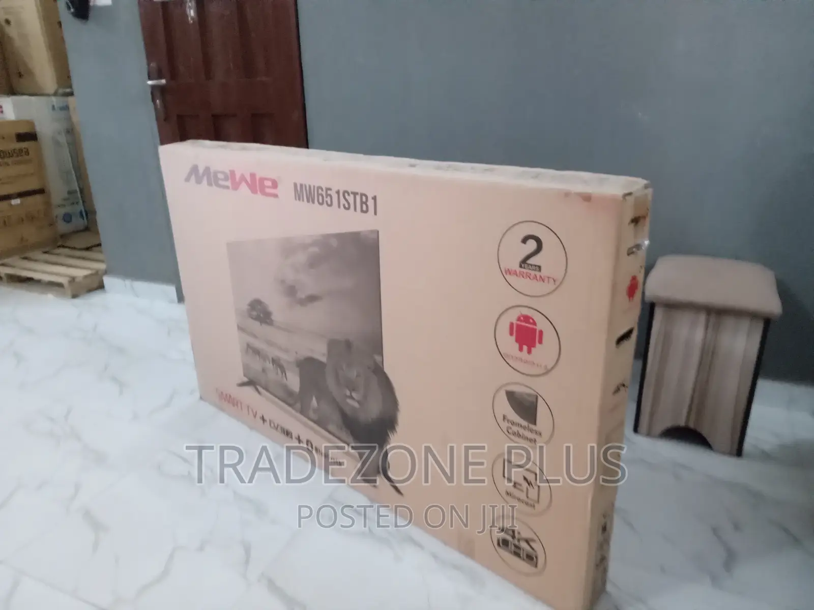 New in 65'' Smart TV With Youtube+Netflix