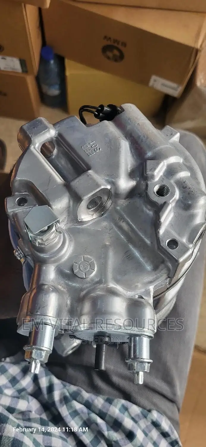A/C Compressor - Land-Rover (LR112585) 2013-2023 Land Rover