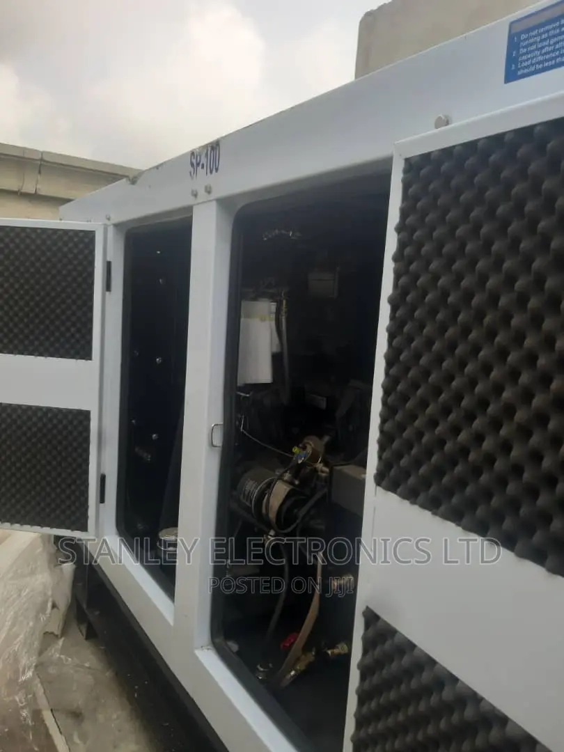 100kva Perkins Soundproof Generator 100% Copper Coil