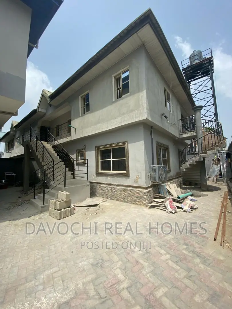 3bdrm Apartment in Lekki Phase One for rent