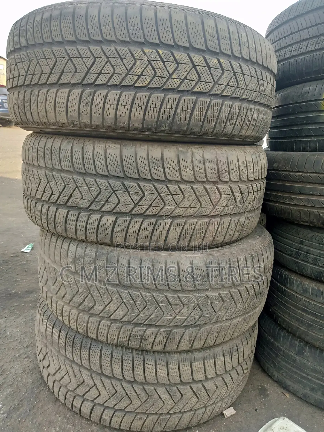 275/55r19 Tokunbo Tires