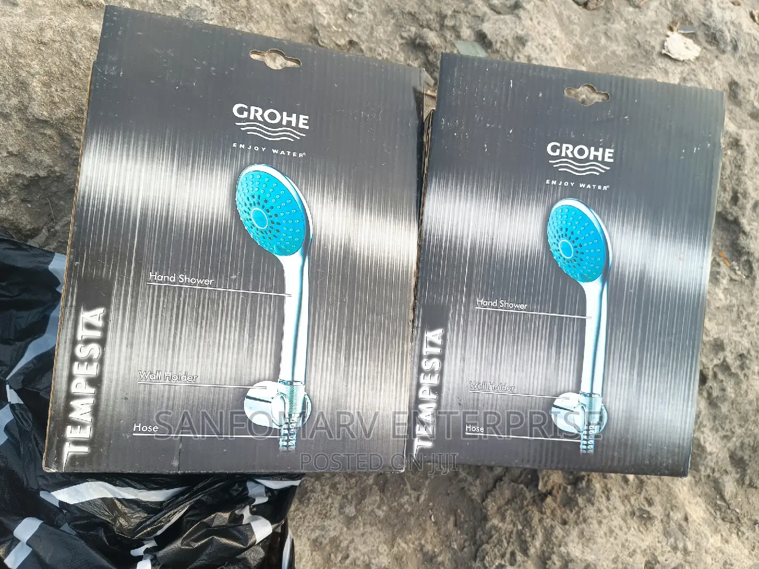 Grohe Hand Shower With Cable and Hanger