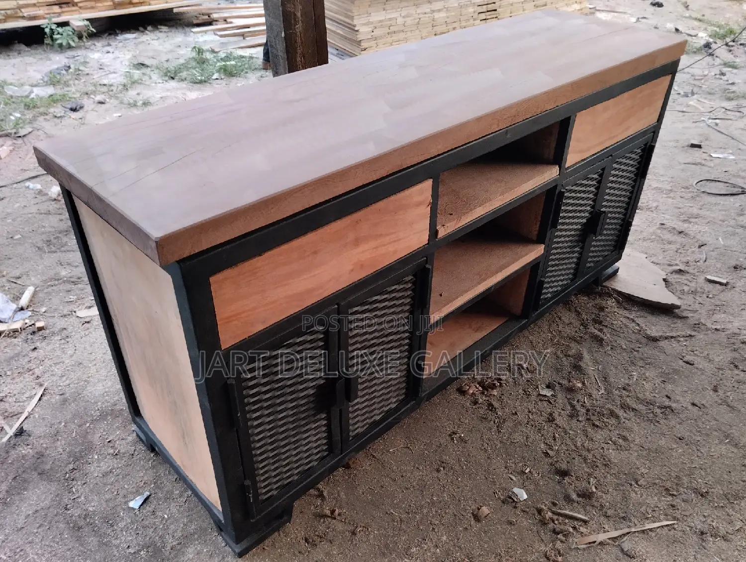 Stylish Metal Framed Furniture