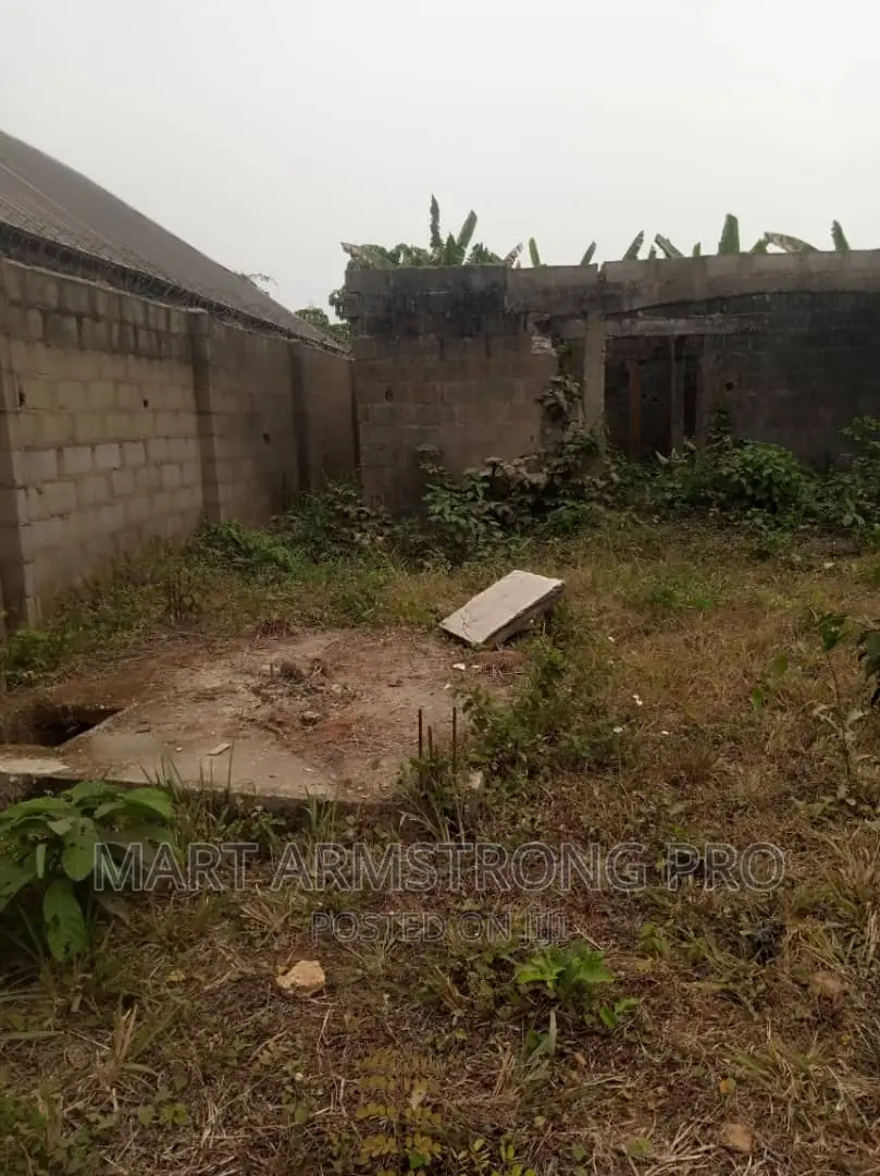 3bdrm Bungalow in Adamo Itokin Rd for sale