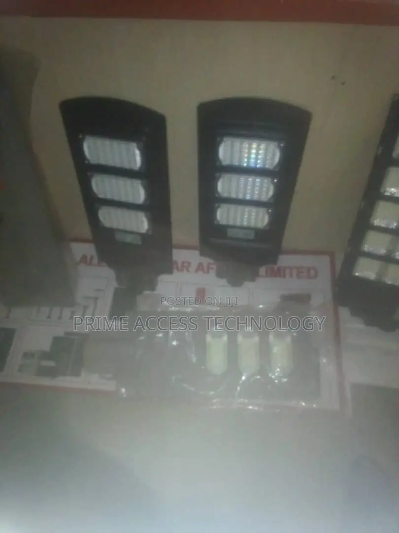 Solar AIO Street Lights £