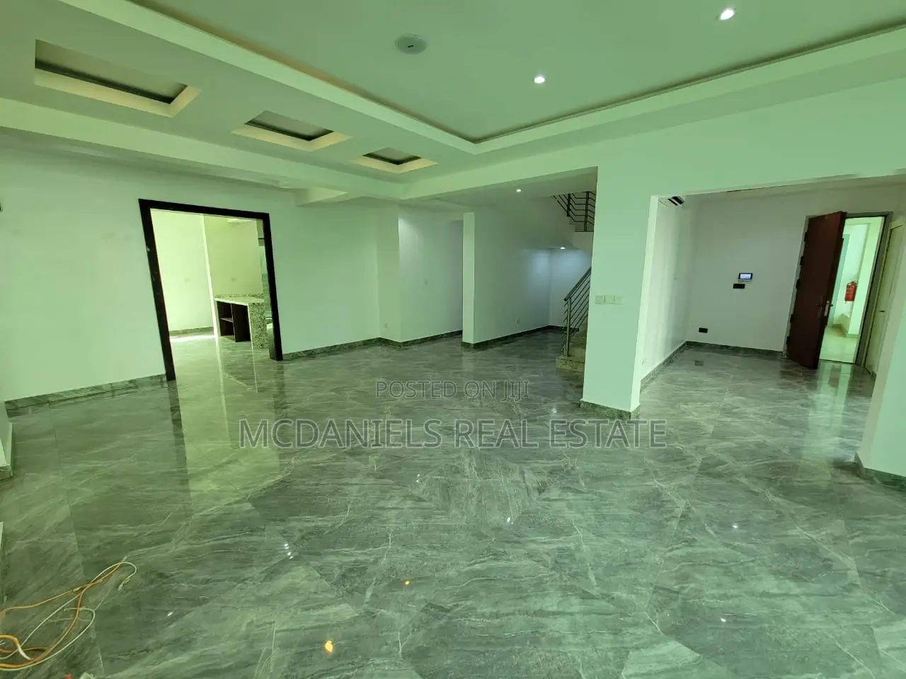 4bdrm Apartment in Old Ikoyi for rent