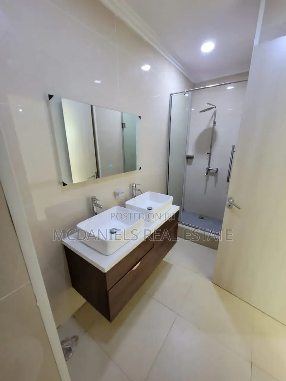 4bdrm Apartment in Old Ikoyi for rent