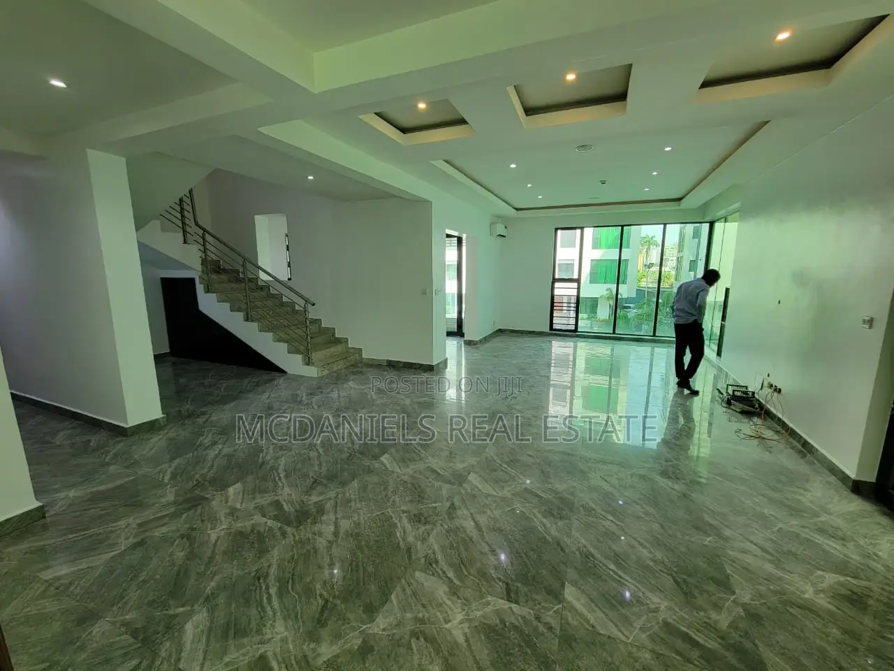 4bdrm Apartment in Old Ikoyi for rent
