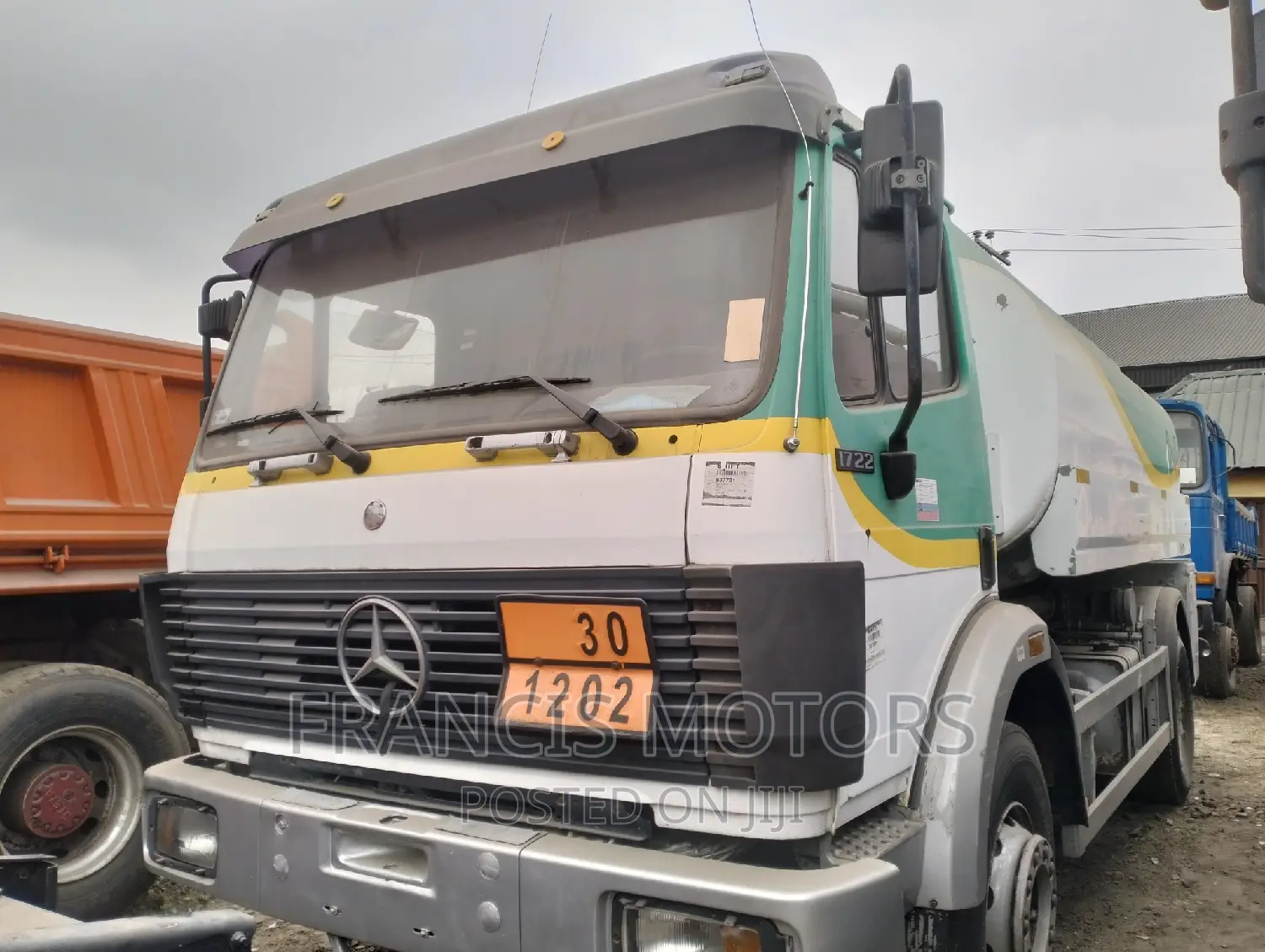 2000 Mercedes Benz 1722