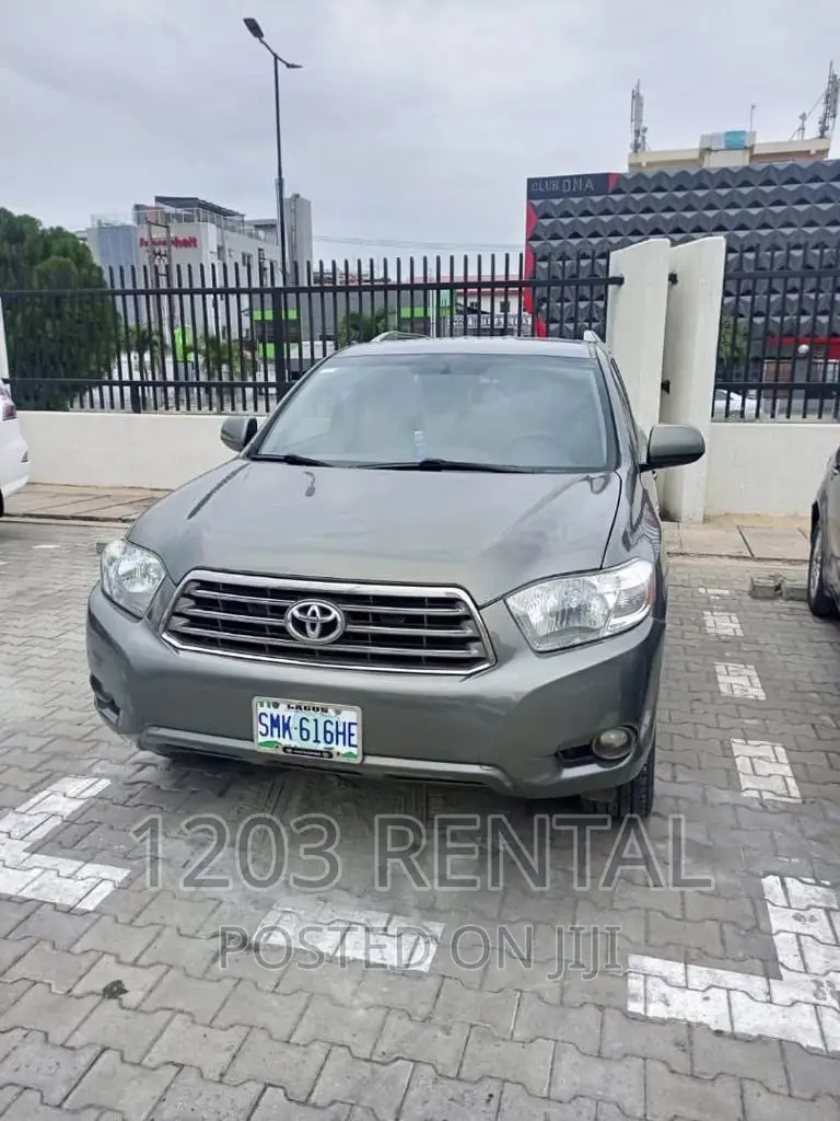 Toyota Highlander Now Available for Hire