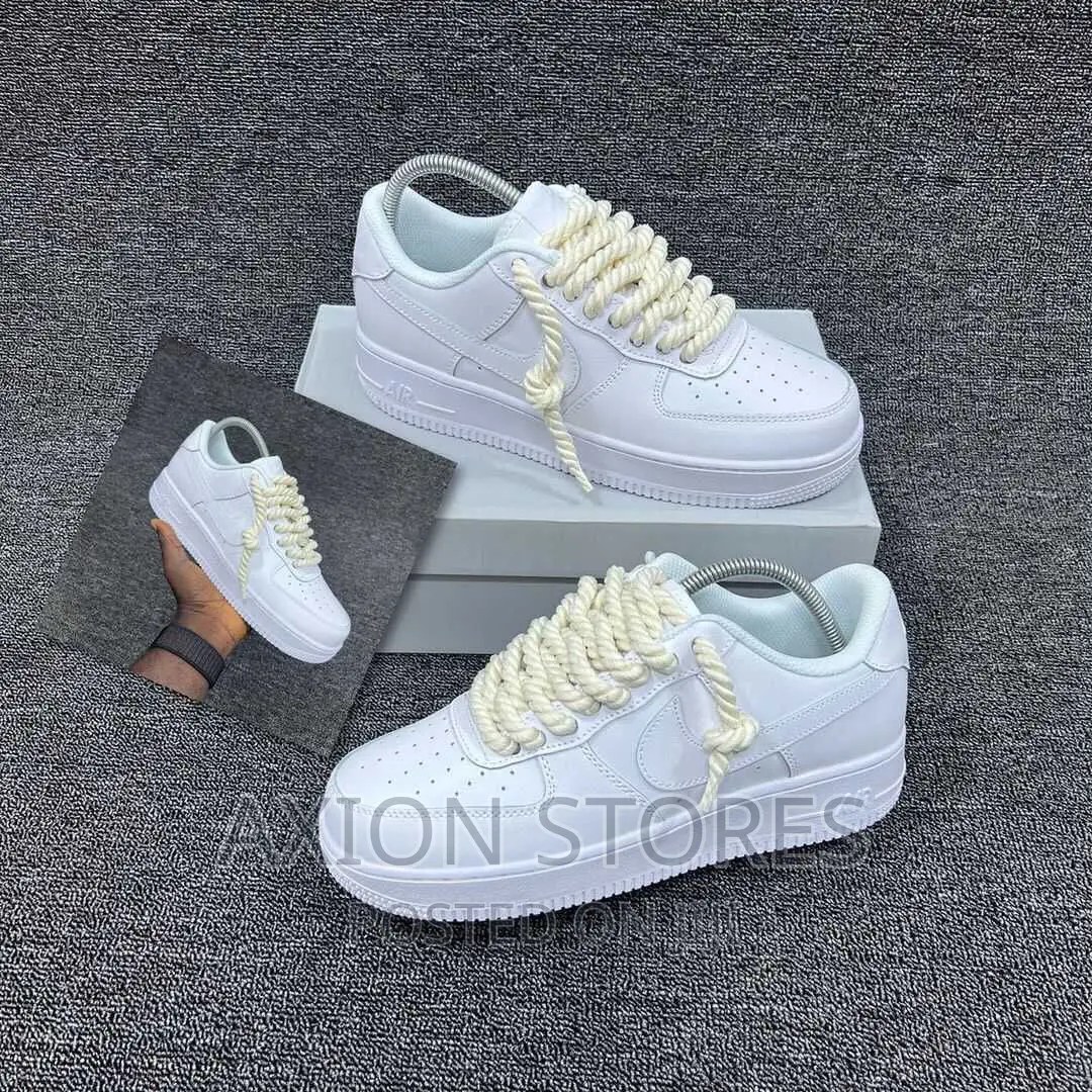 High Quality Nike Air Force 1 Sneakers