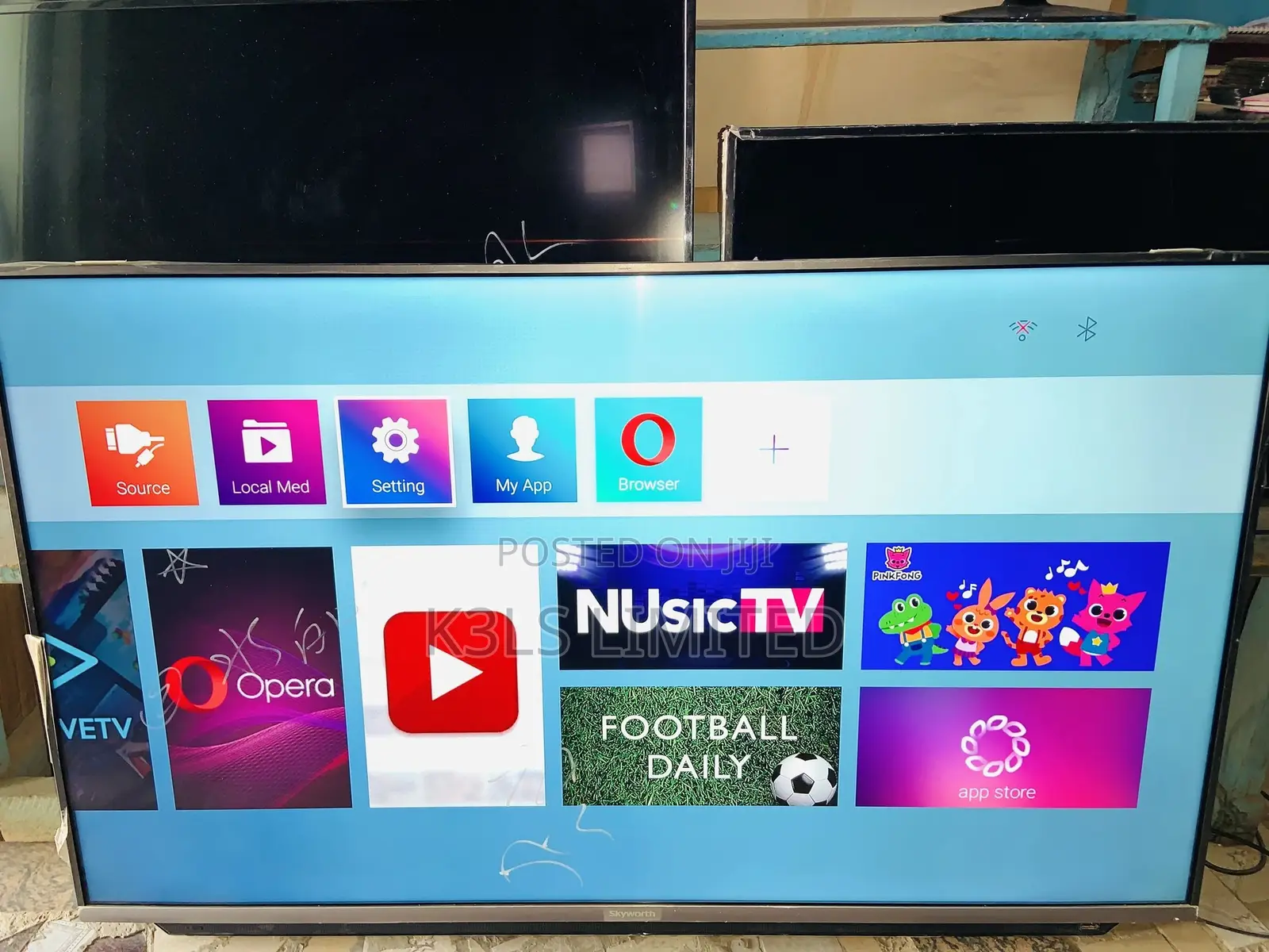 Skyworth 55inch Smart Tv