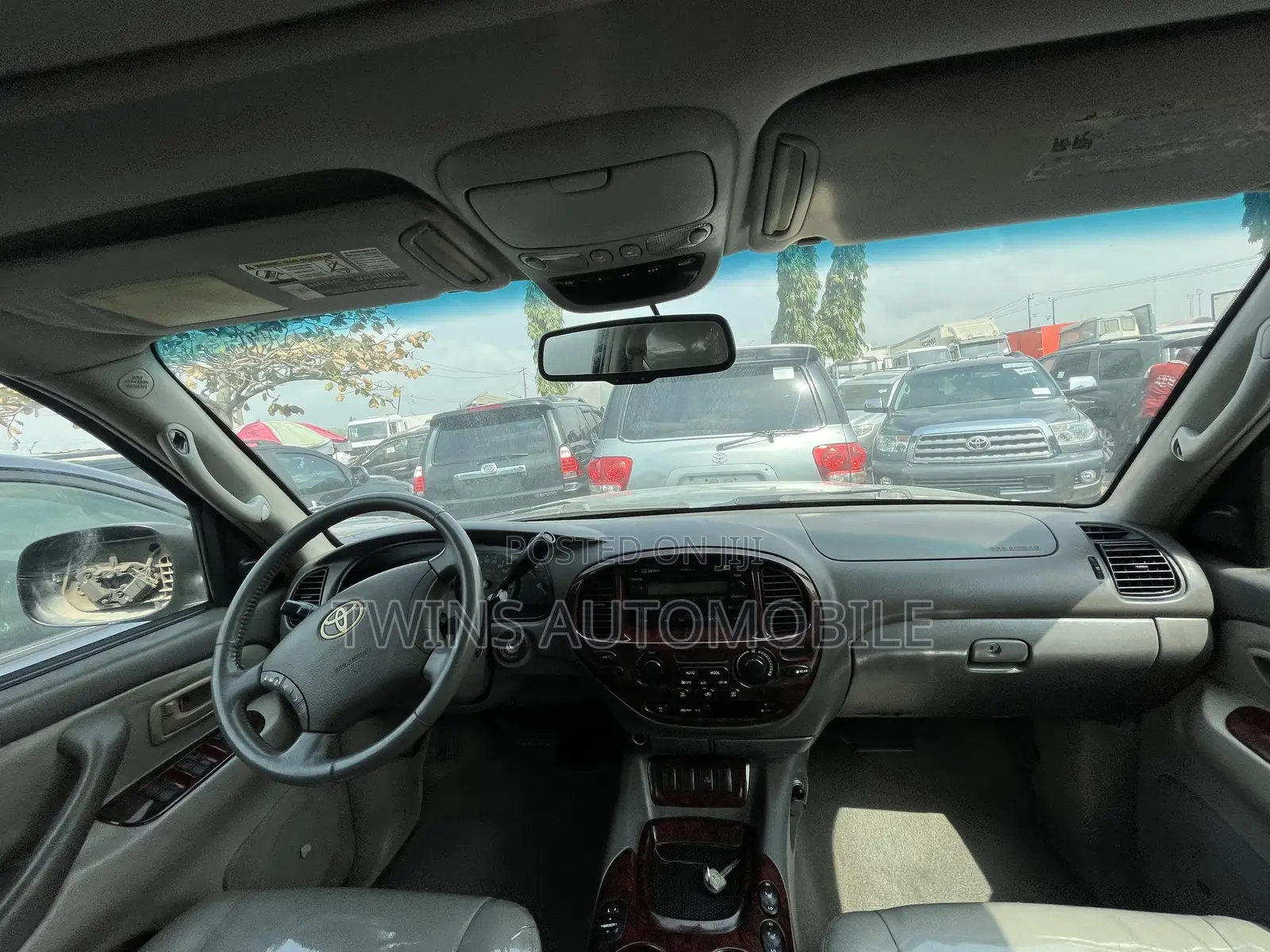 Toyota Sequoia 2007 Silver