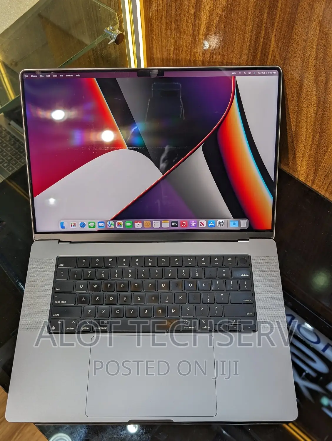 Laptop Apple MacBook Pro 2021 M1 16GB Apple M1 Max SSD 512GB
