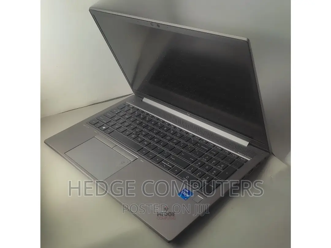 Laptop HP ZBook Firefly G8 16GB Intel Core i7 SSD 512GB