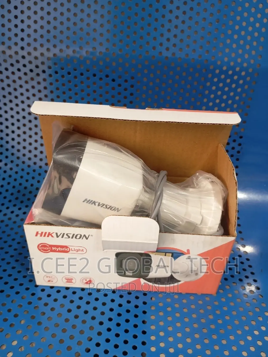 Hikvision Colourvu 2MP Audio Camera