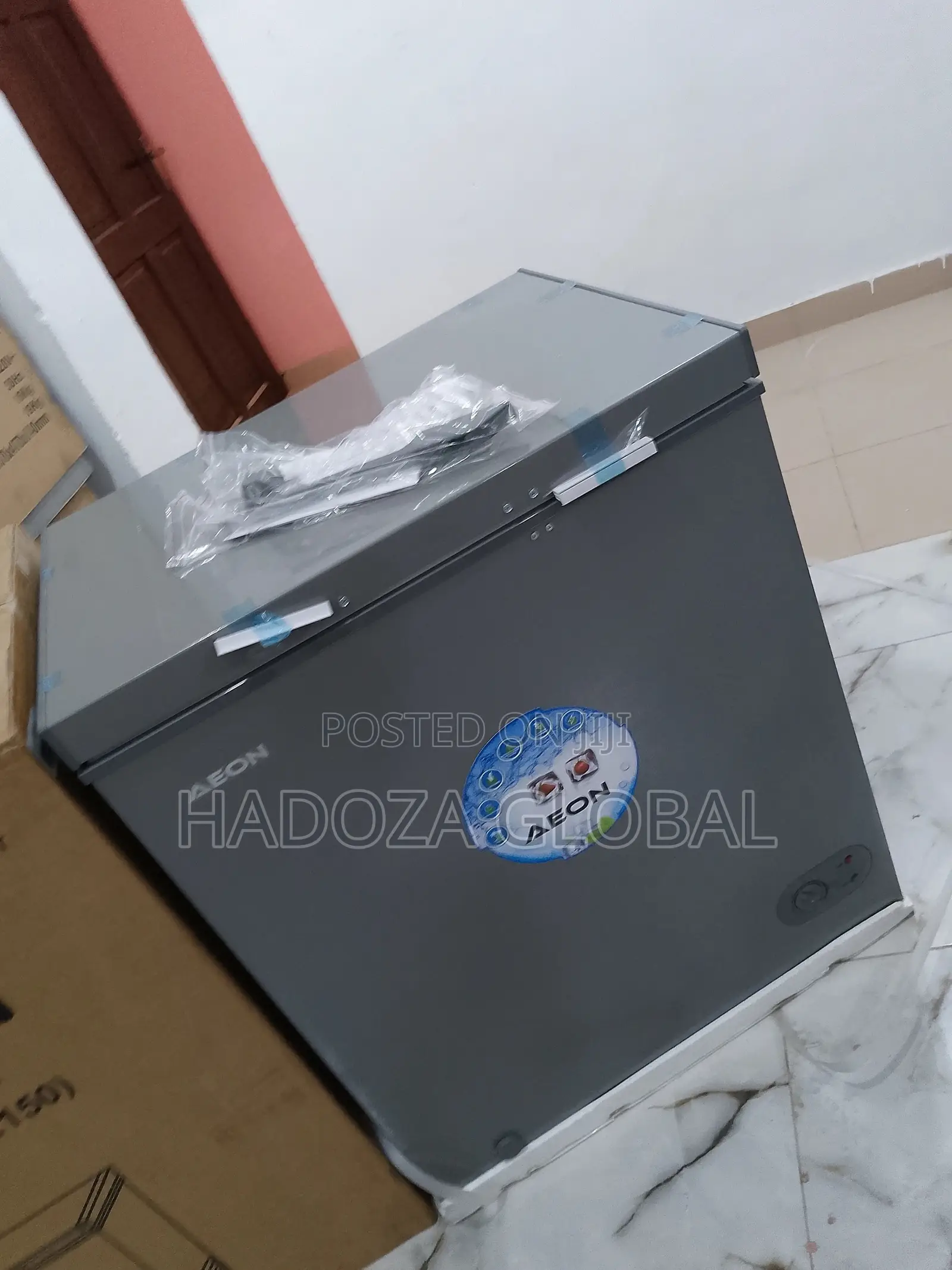 Aeon 150L Chest Freezer- Acf150gk With Adjustable Thermostat