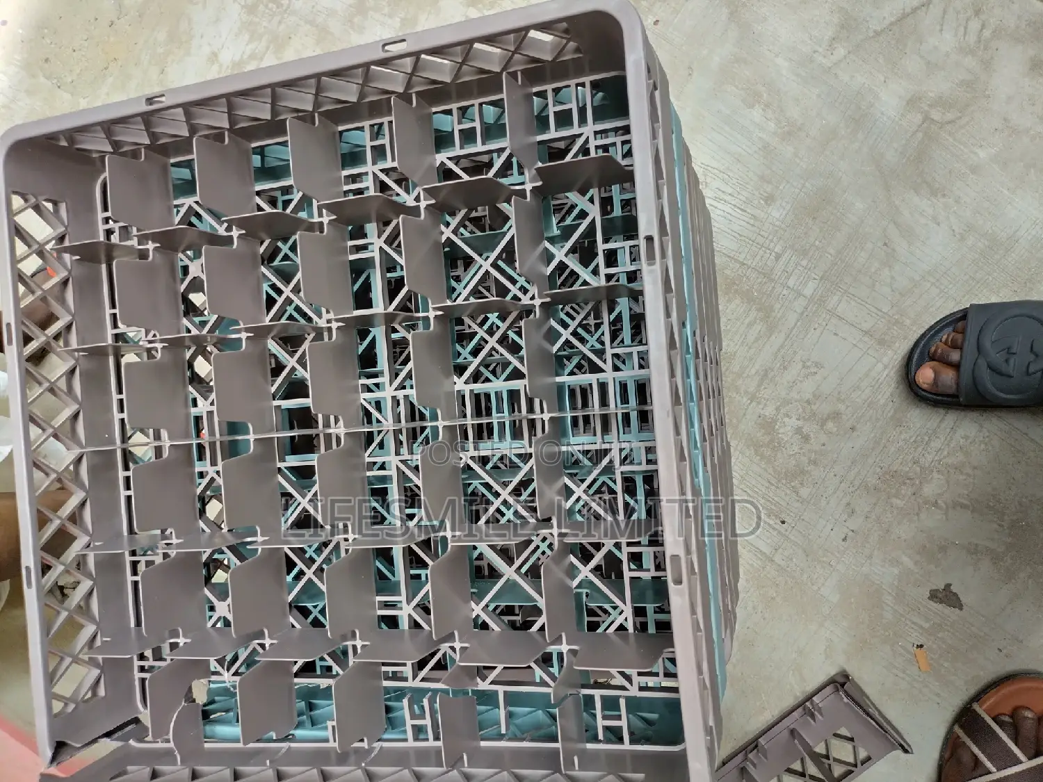 Quality Plastic Glass Crate