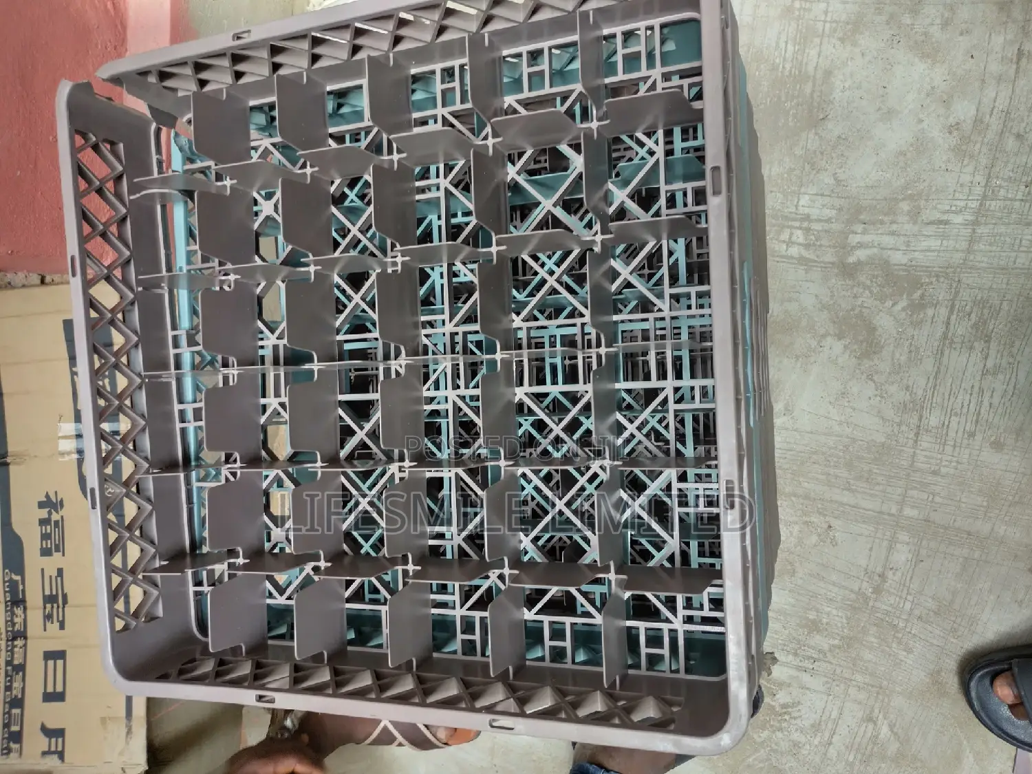 Quality Plastic Glass Crate