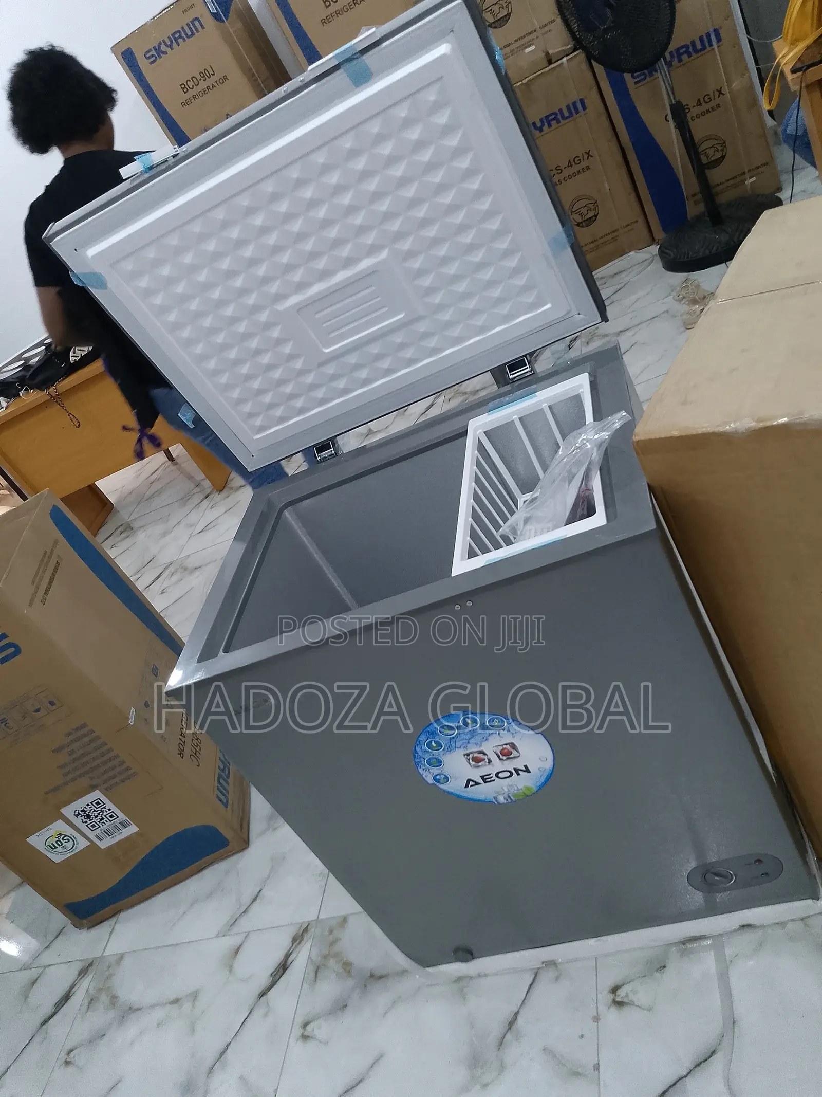 Fast Freezing Aeon 150 Litres Acf150gk Chest Freezer