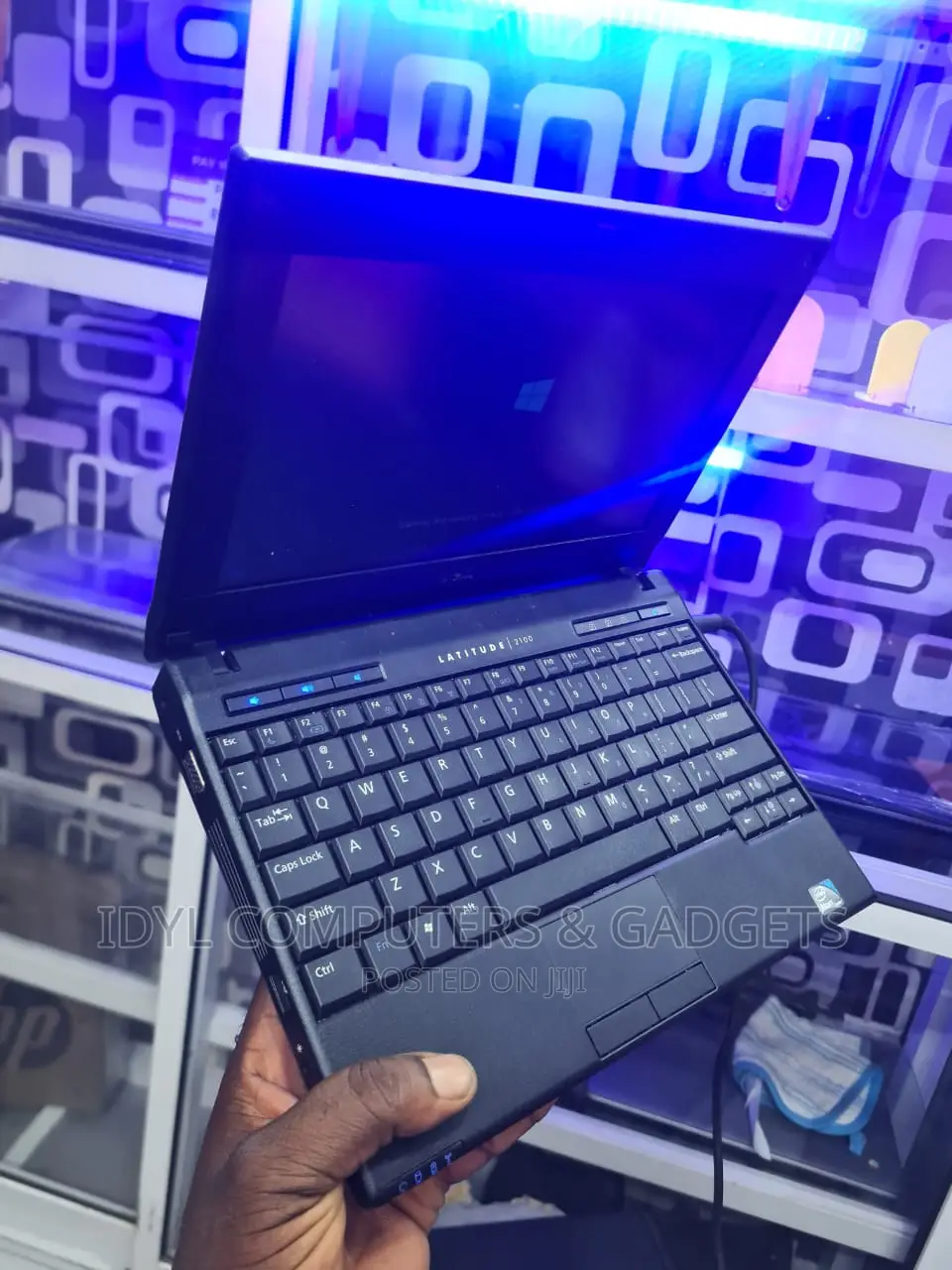 Laptop Dell Latitude 2100 2GB Intel Pentium HDD 160GB