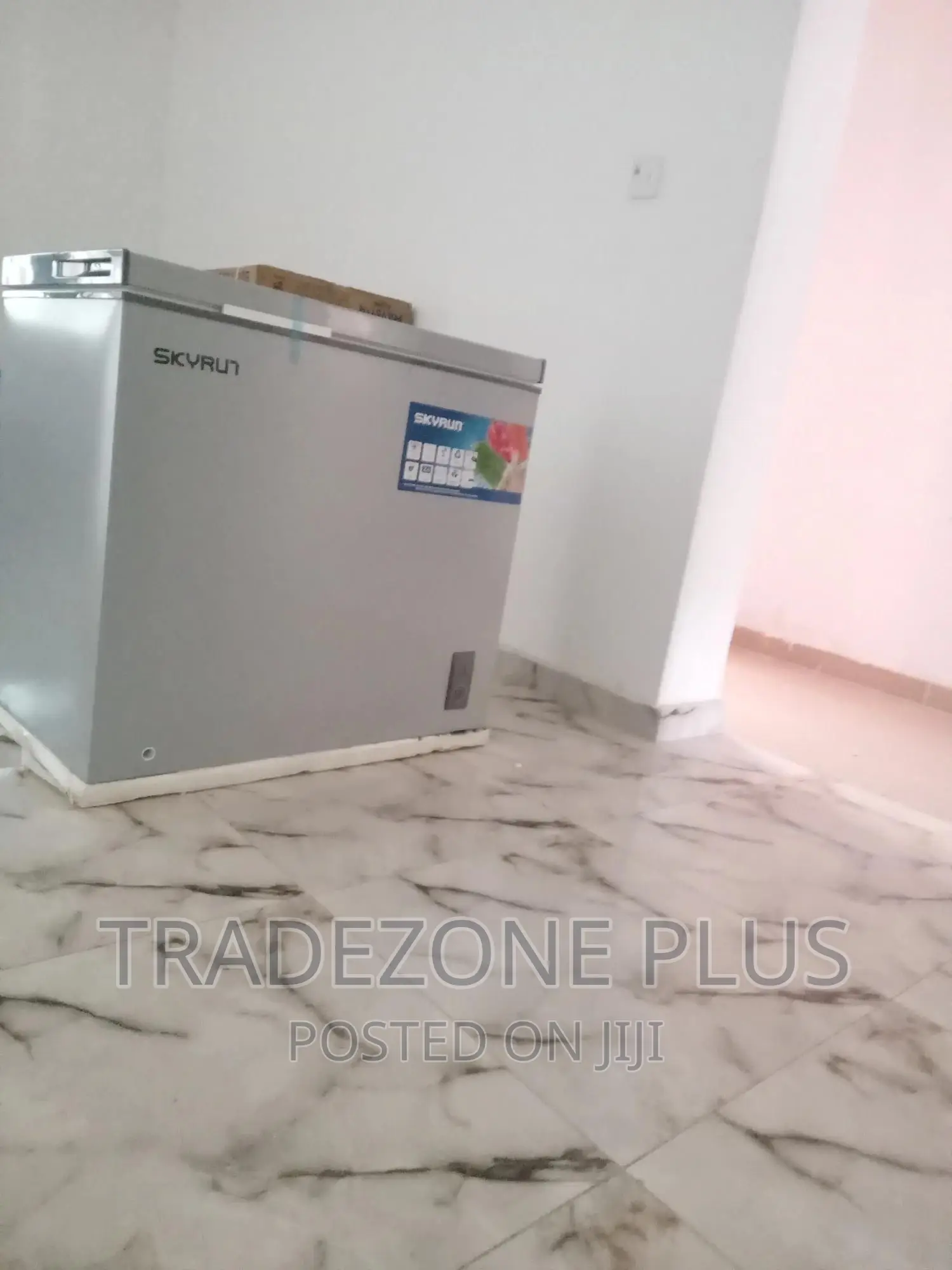 Brand New Skyrun Bd-200a Chest Freezer