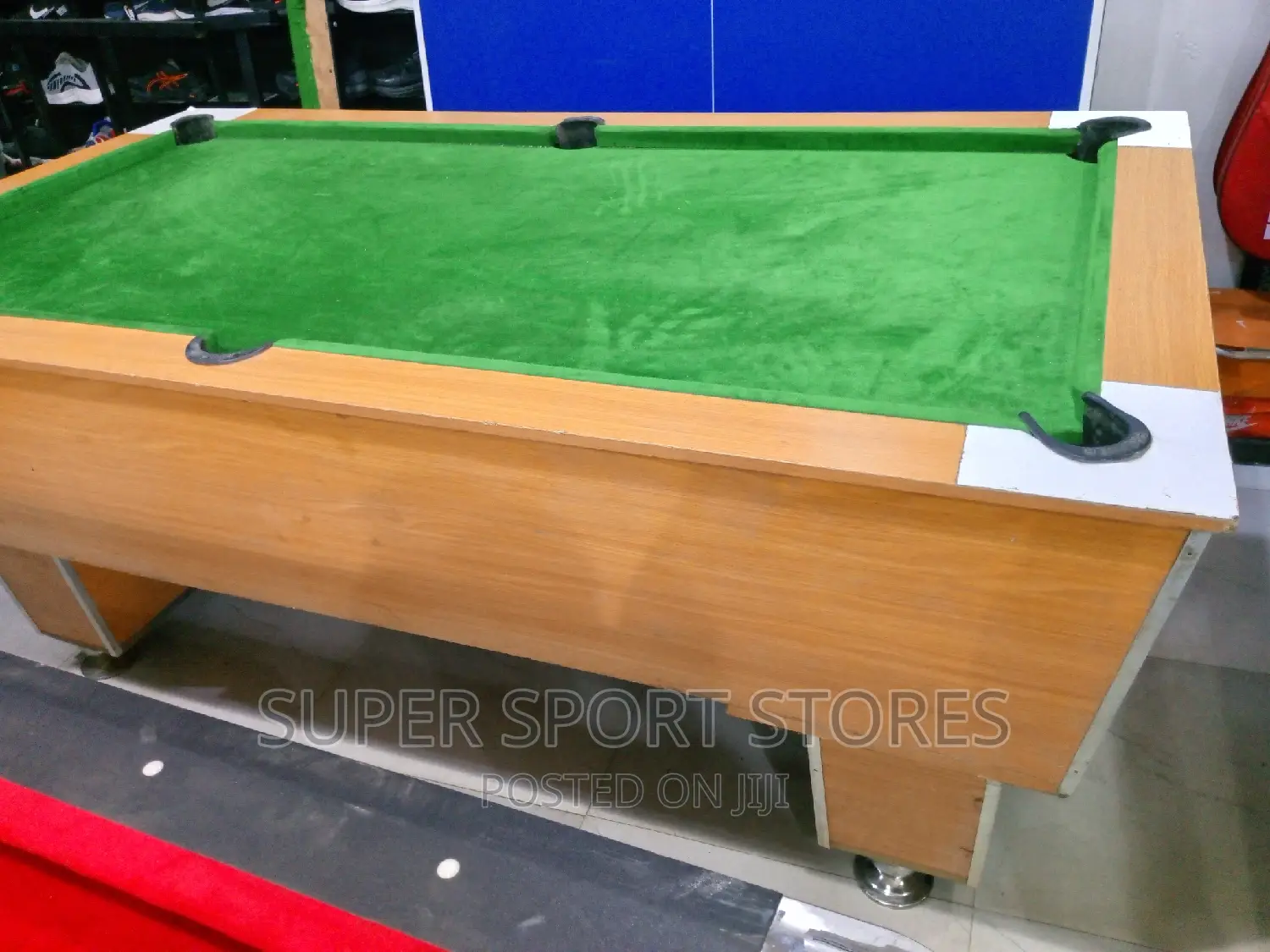 Brown Body Snooker Table