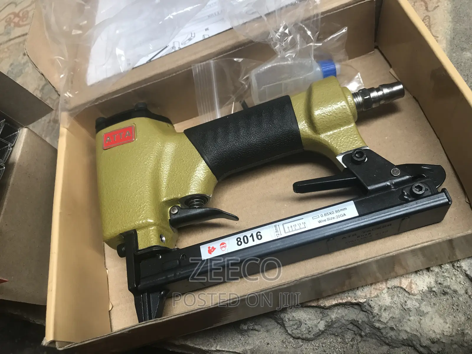 Pneumatic Stapler