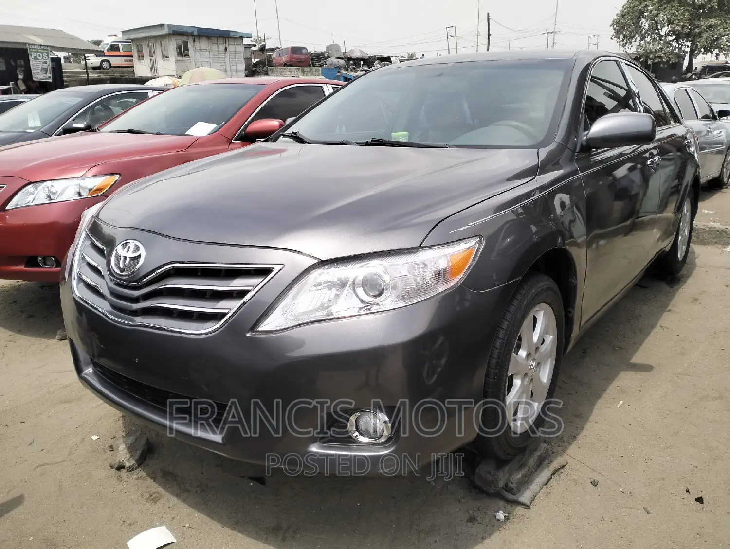 Toyota Camry 2011 Gray