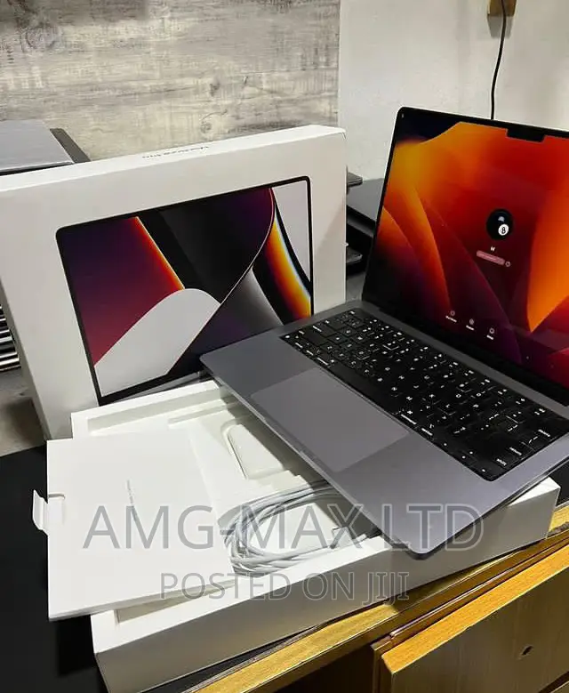 Laptop Apple MacBook Pro 2021 M1 16GB Apple M1 Pro SSD 512GB
