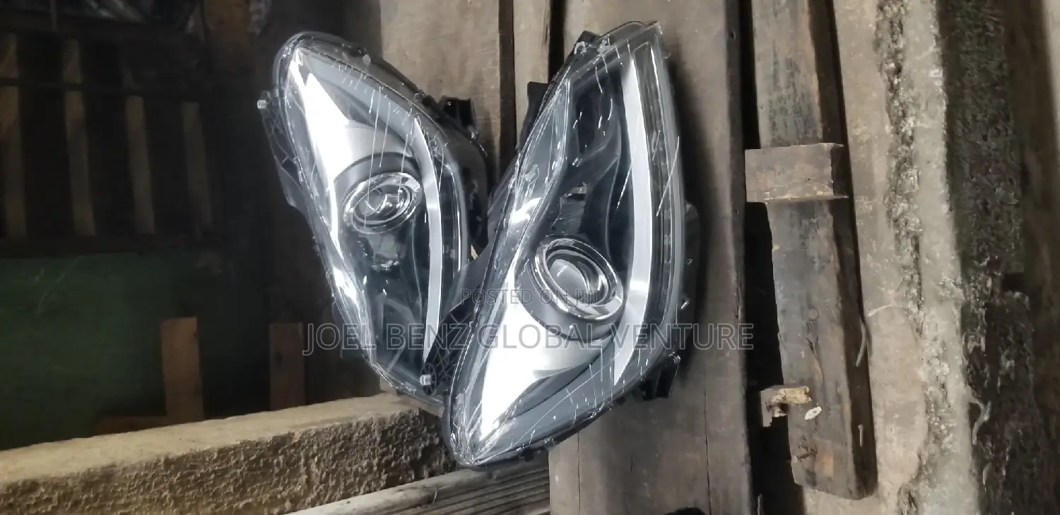 C300 2013 Set of LED Headlights