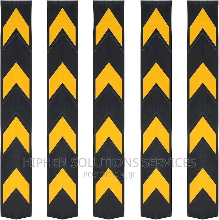 Black And Yellow Smooth Rubber Corner Guard For Wall