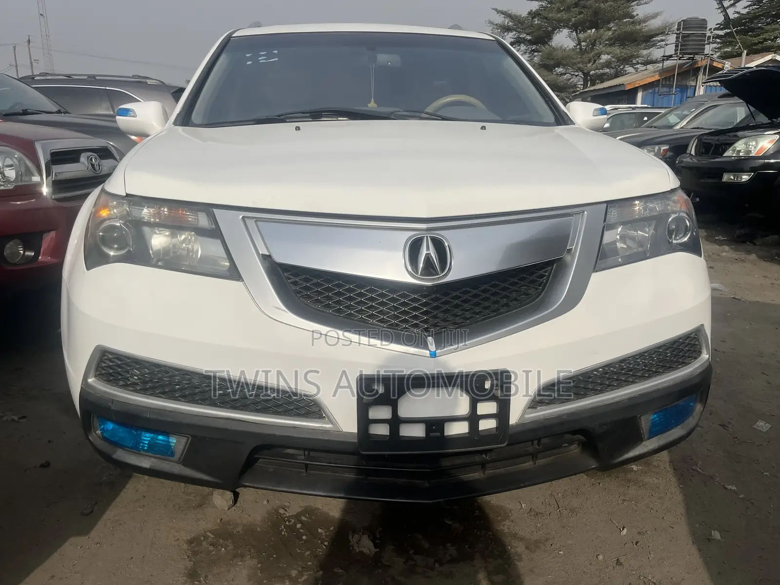 Acura MDX SUV 4dr AWD (3.7L 6cyl 6A) 2011 White